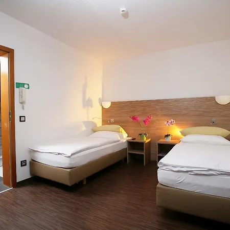 Hotel Drei Kaiserberge-2